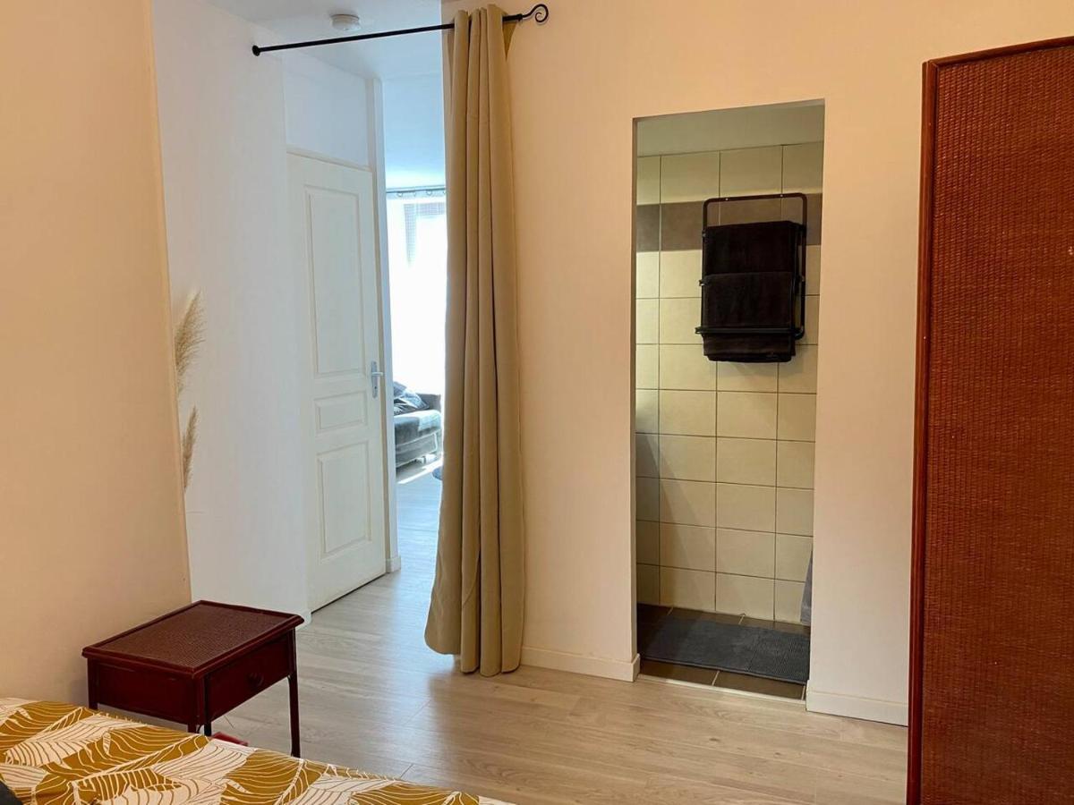 Accueillant Petit T2 Coeur De Centre Ville Lézignan-Corbières Dış mekan fotoğraf